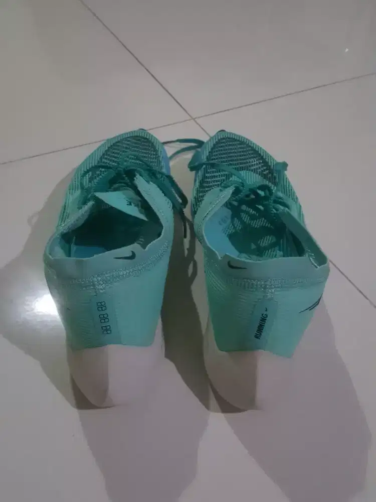 Jual sepatu olah raga