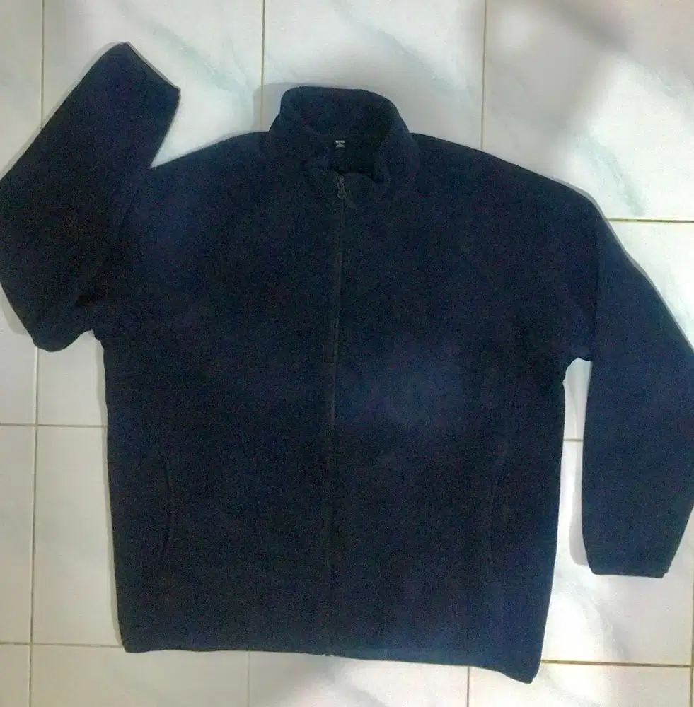 Jaket bahan wool Uniqlo Size XL
