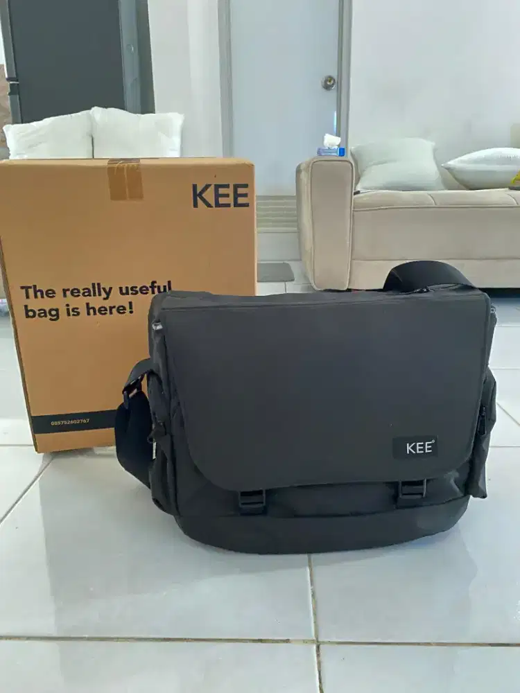 TAS KAMERA KEE 15 INCH ORI (BRAND NEW IN BOX)