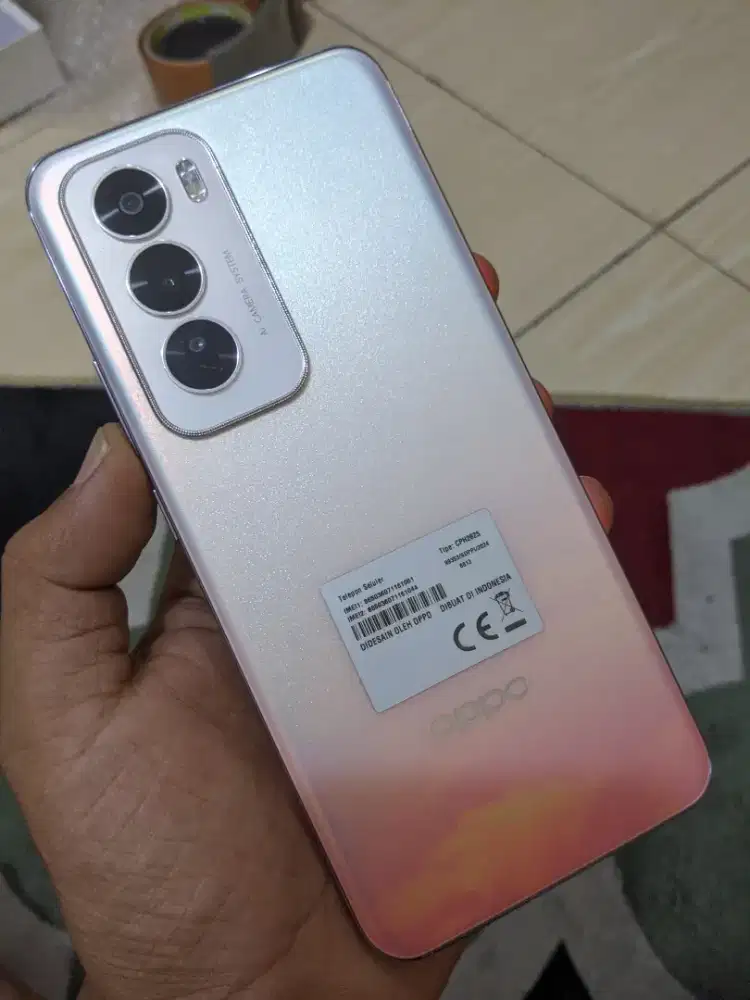 Oppo Reno 12 5g ram 12/256