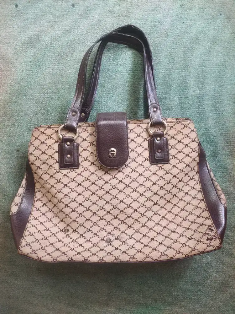 Tas Jinjing ETIENNE AIGNER 1949