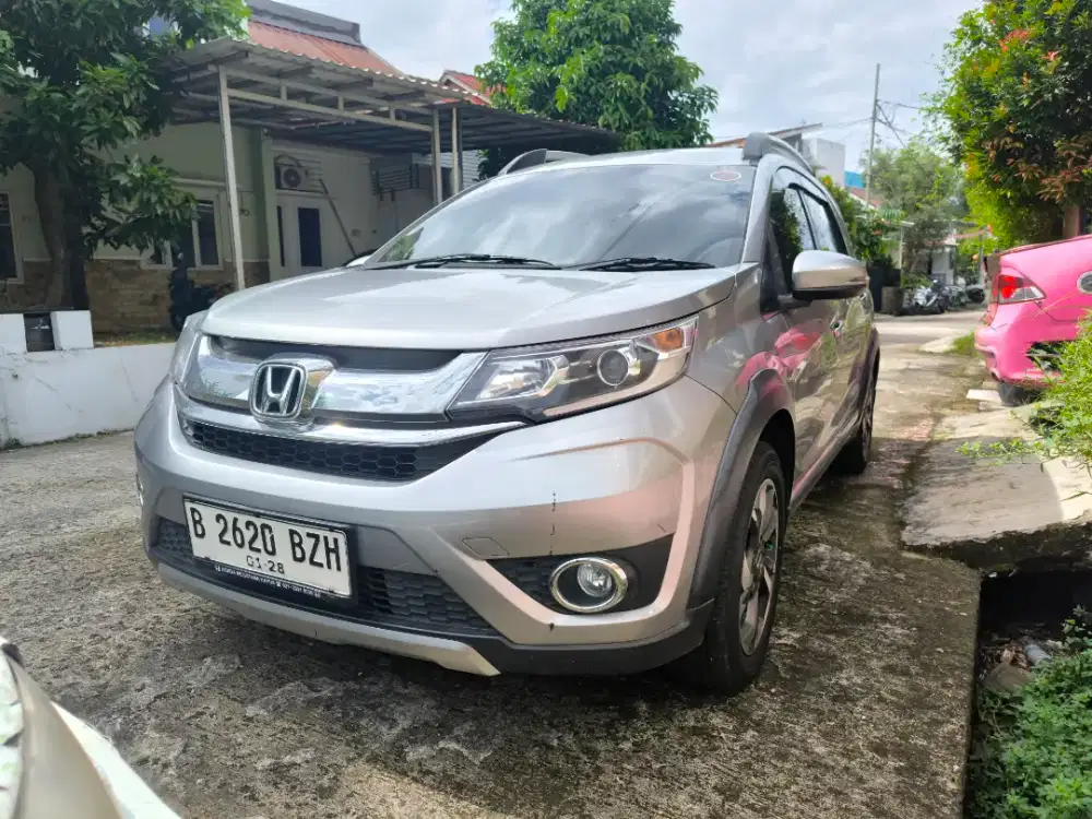 Yang cari serius Honda BRV 2017 Matic Silver abu muda metalik