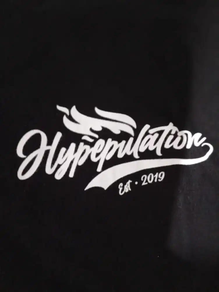 Dijual Kaos Pria bikin tambah Ganteng Maximal