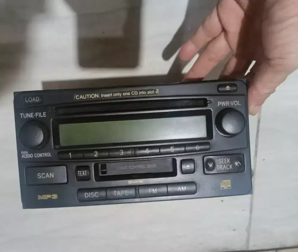 Tape mobil bekas double din Toyota tipe 86120 - 0K190