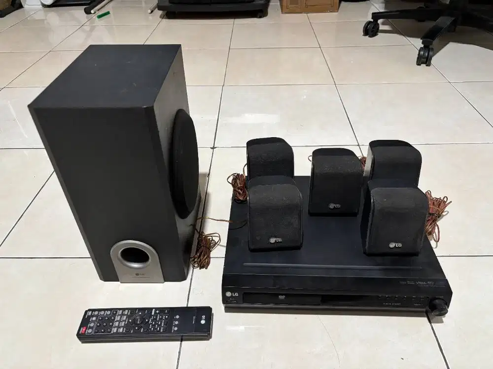LG DVD Home Theater HT202SF (Tidak bisa baca CD/DVD)