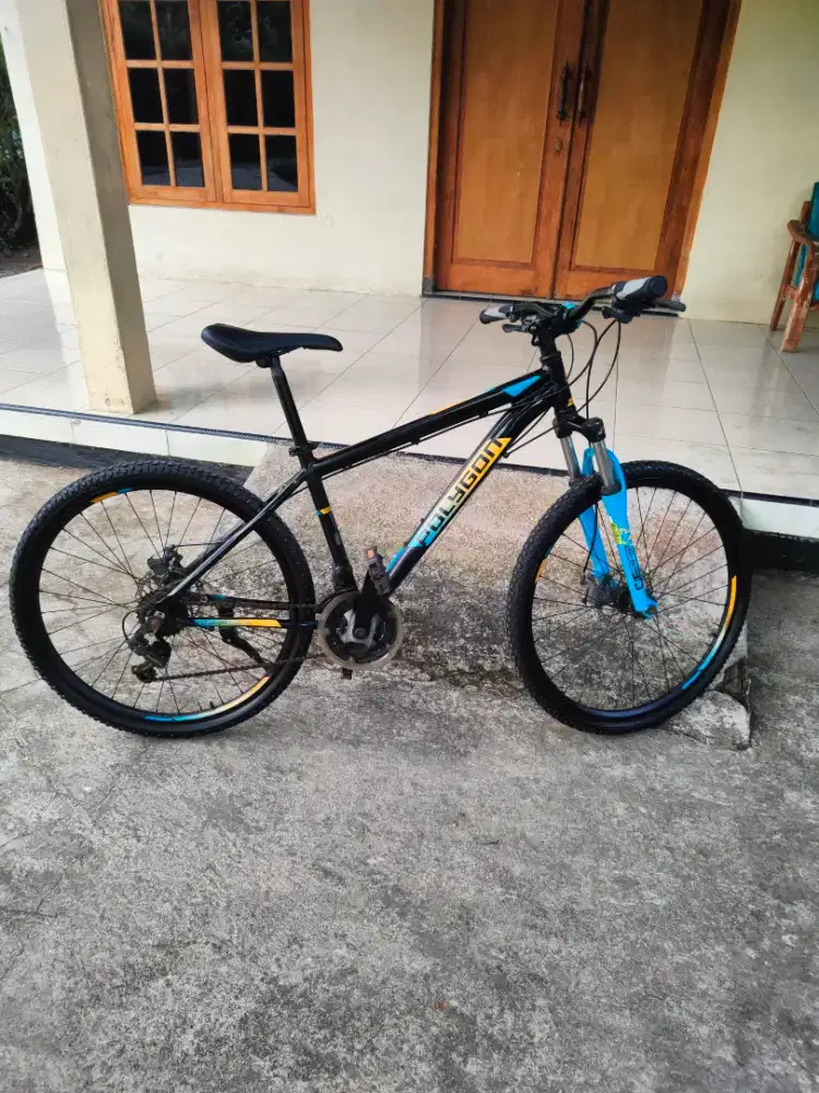 MTB sepeda gunung Polygon monarch 5, R 26