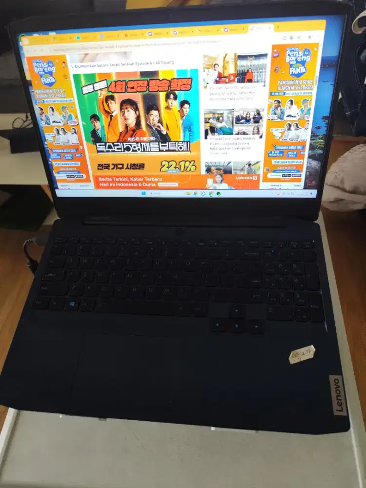 Laptop lenovo ideapad gaming 15 inchi masih mulus