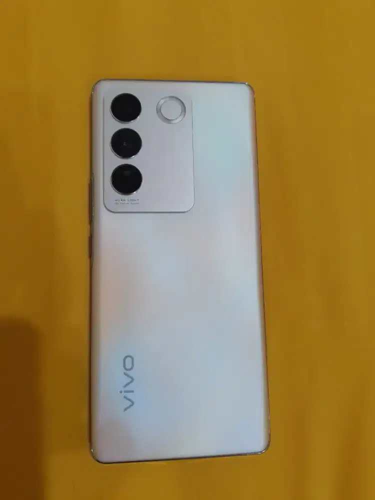 Vivo V27 8/256 Gold