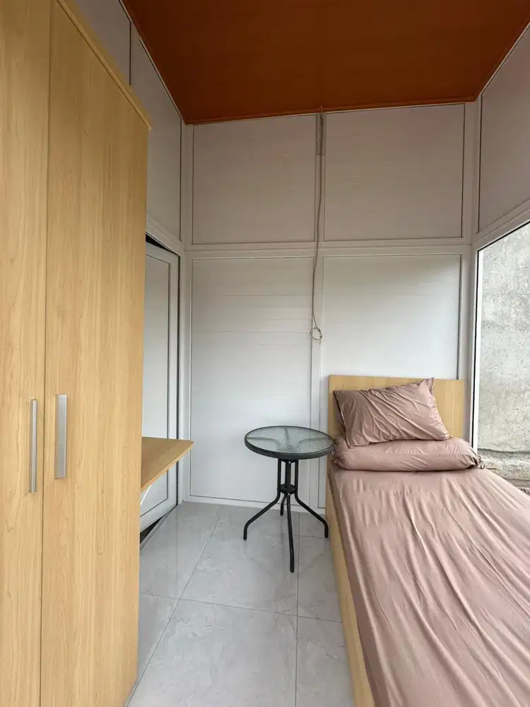 JUAL Kosan Serpong (6 KAMAR) Dekat (KAMPUS UNPAM 2) Kost, Baru FULL FURNISHED, Tangerang (HN) DIJUAL