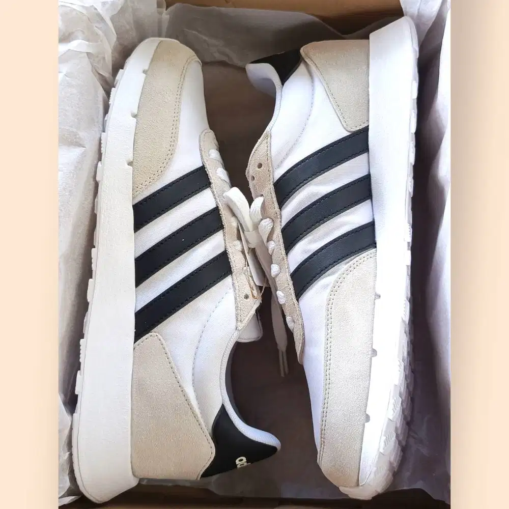 Sepatu Adidas Lifestyle Run 60s 2.0 Shoes Men White FZ0961