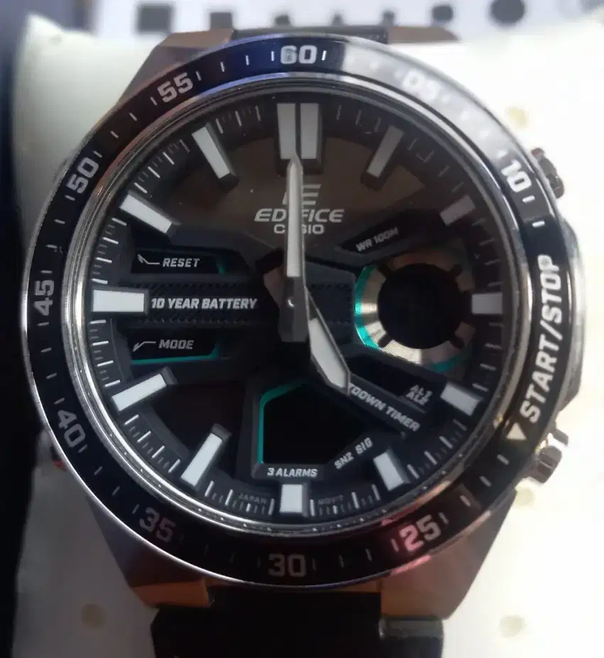 Casio Edifice EFV-C110L-1AVDF.