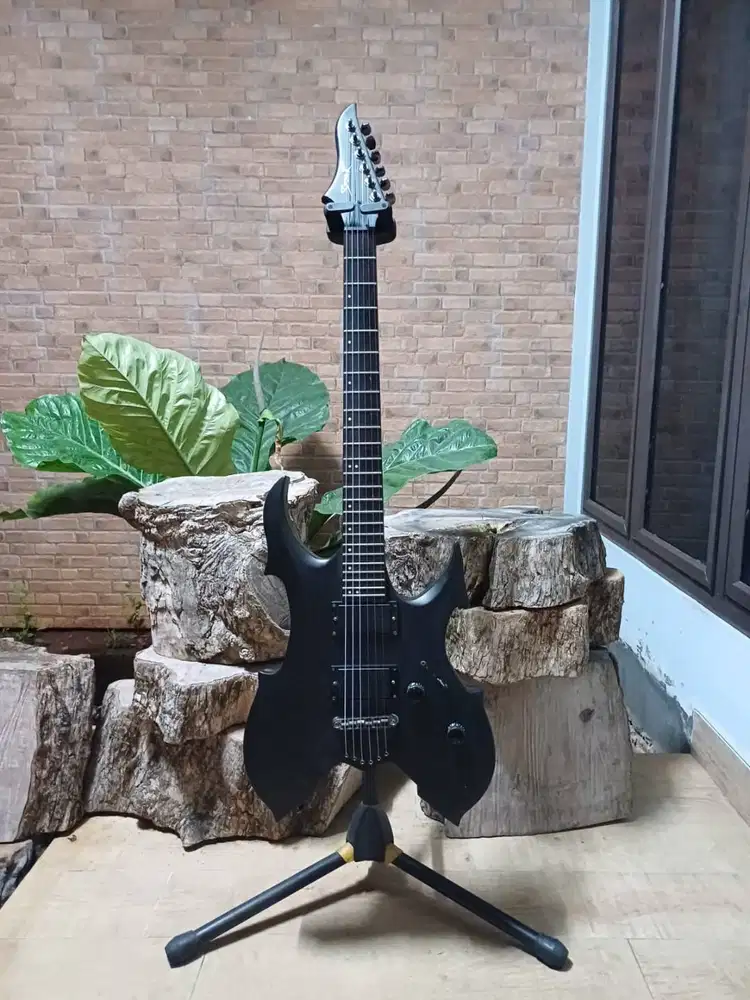 jual cepat Spear Avant Garde Matte Blackat