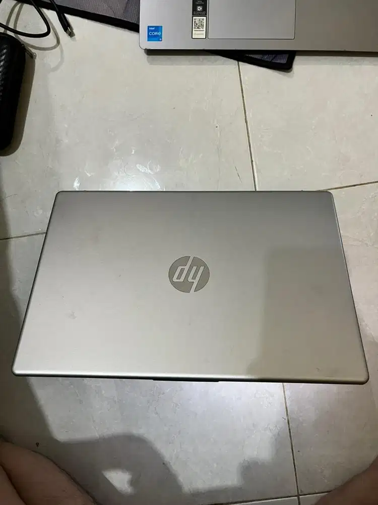 Laptop HP 14-em – AMD Ryzen 3 7320U, RAM 8GB, SSD 512GB