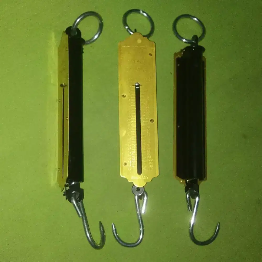 Alat Ukur Beban TIMBANGAN Gantung Tarik Pegas Maksimal 50 Kg Portable