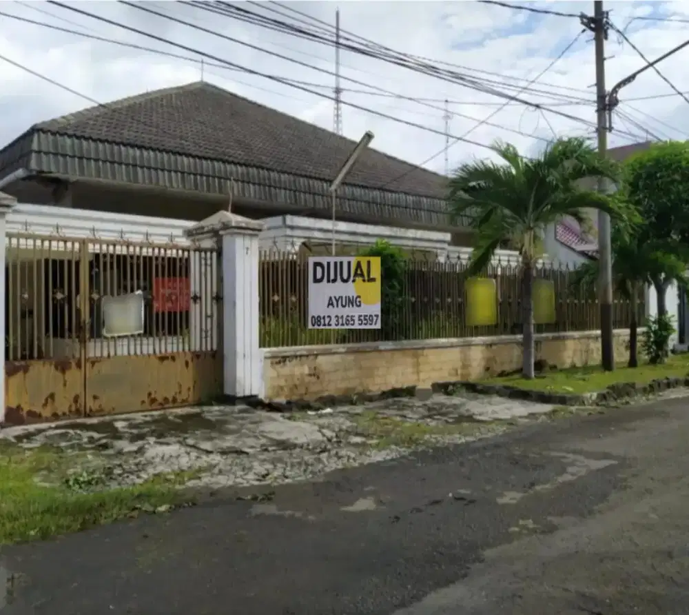 DIJUAL Rumah strategis di jemursari dkt ke RSI jemursari,Plaza Marina