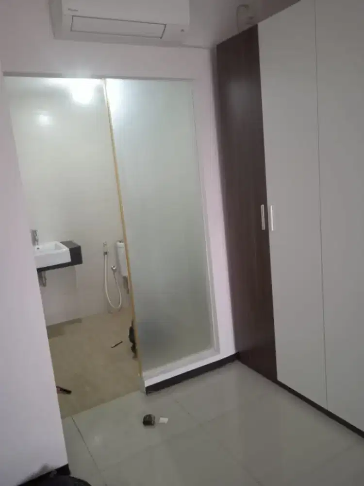 Setiker kacaaaa kaca film