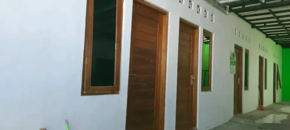 Kos &amp; paviliun Jl kabupaten sleman Mayangan (Utara slokan