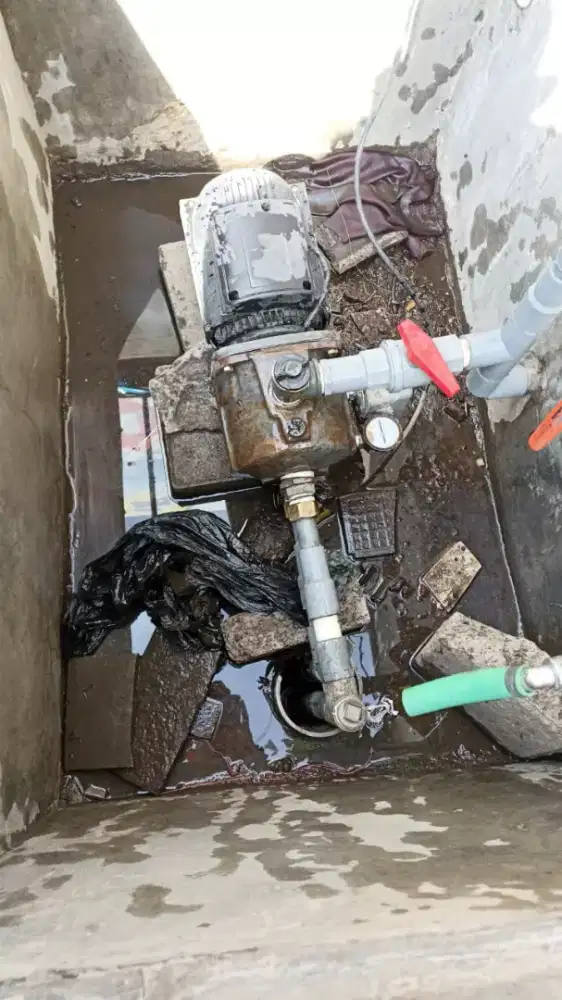 SERVICE POMPA AIR PANGGILAN {JETPUMP, SUBMERSIBLE DAN SUMUR BOR}
