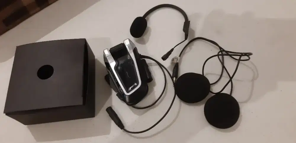 Packtalk Cardo Bold JBL