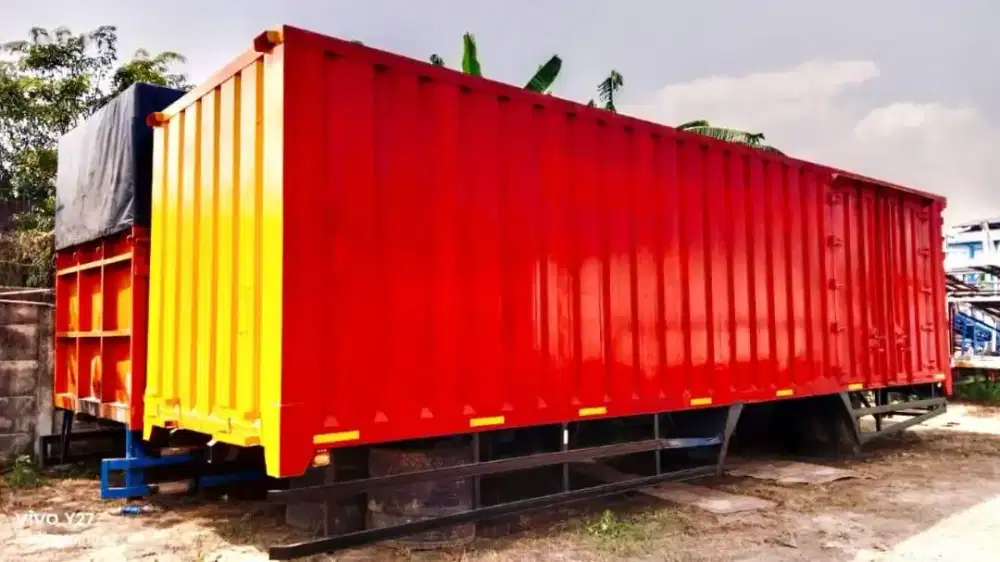 Box besi Tronton 6x2 Isuzu Giga bok SuperLong UD Truck nissan Quester
