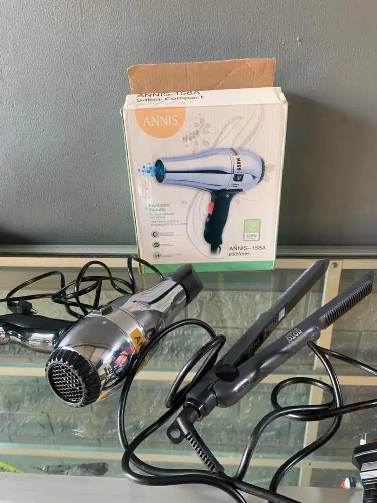 Hair dryer andis dan catokan goto swift kondisi 95%