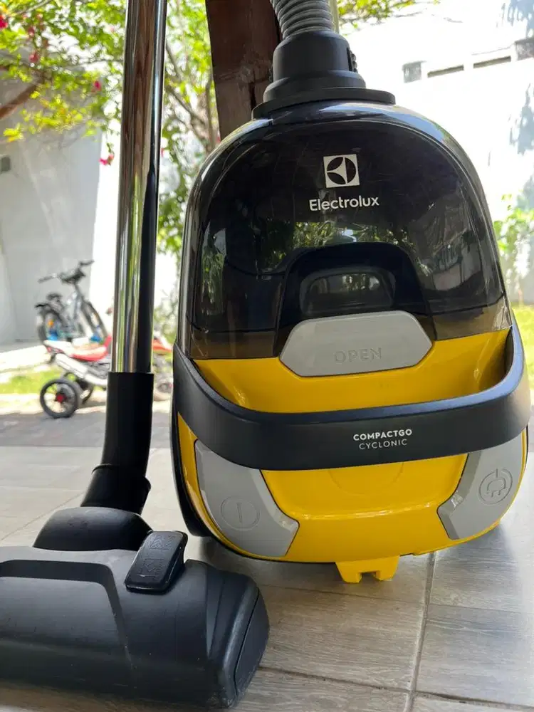 Vacum Cleaner Eletrolux CompactGo Cyclonic