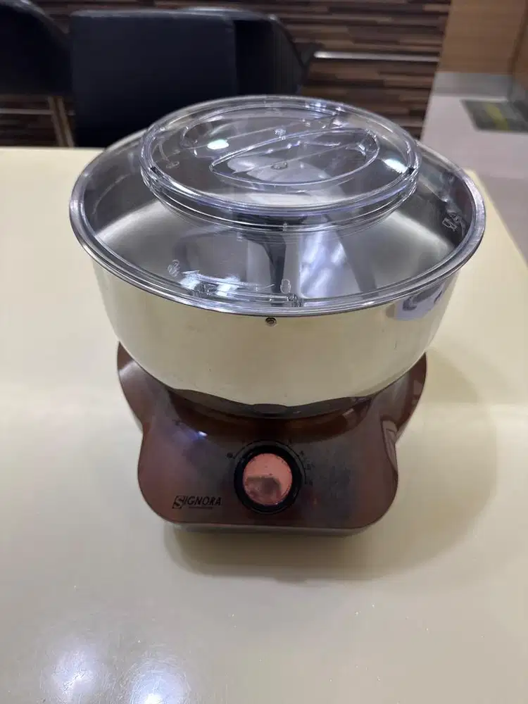 Mixer untuk bikin kue dan roti meeek Signora