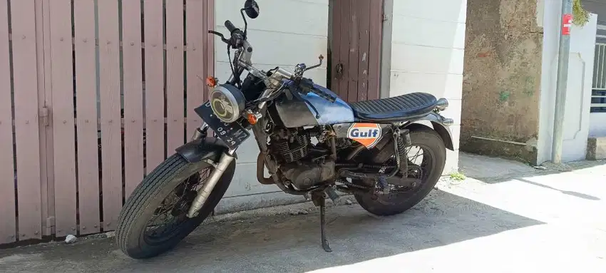 Pulsar custom classic