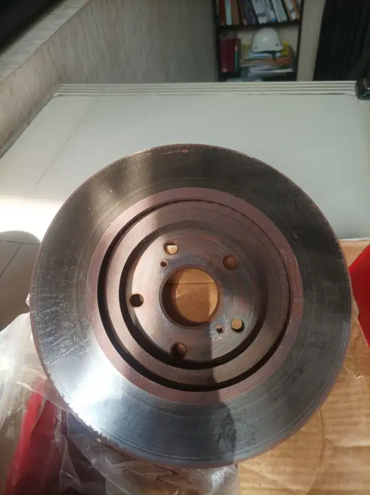 Disc brake Toyota Innova Reborn