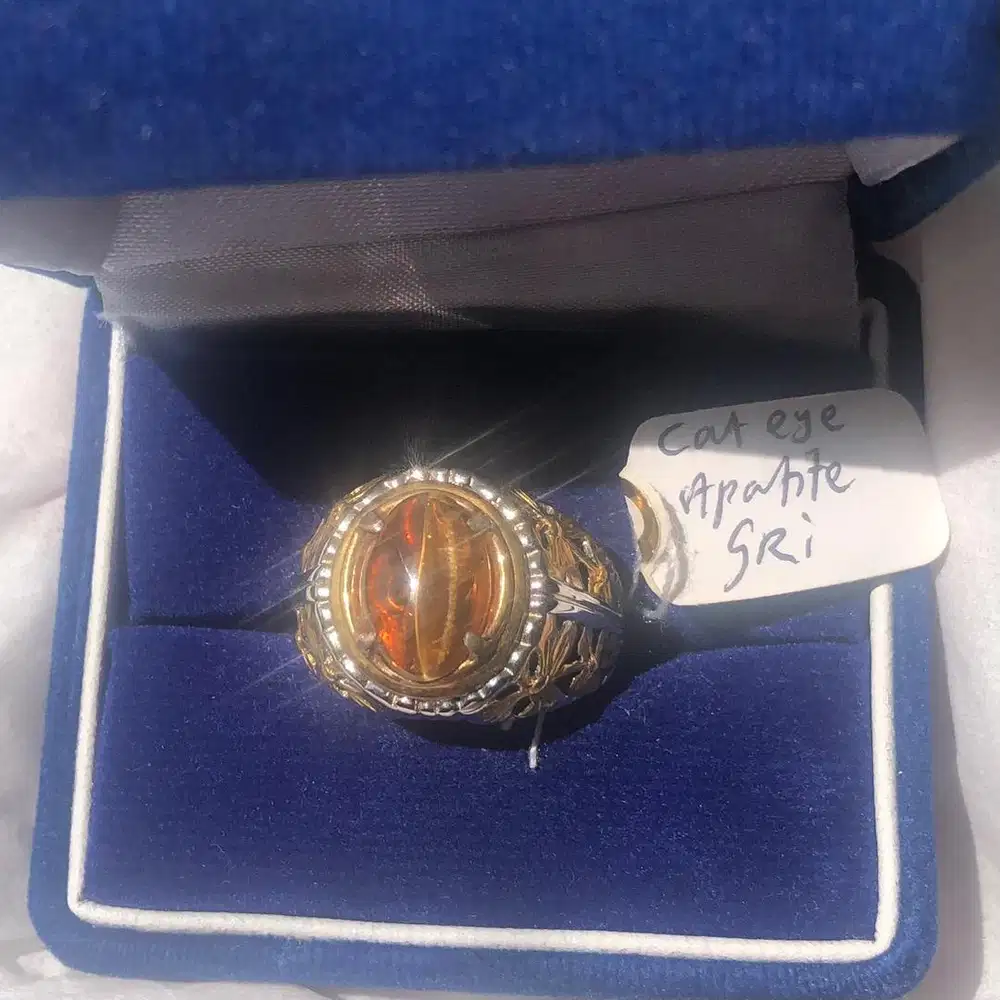 Natural Cat Eye Apatite