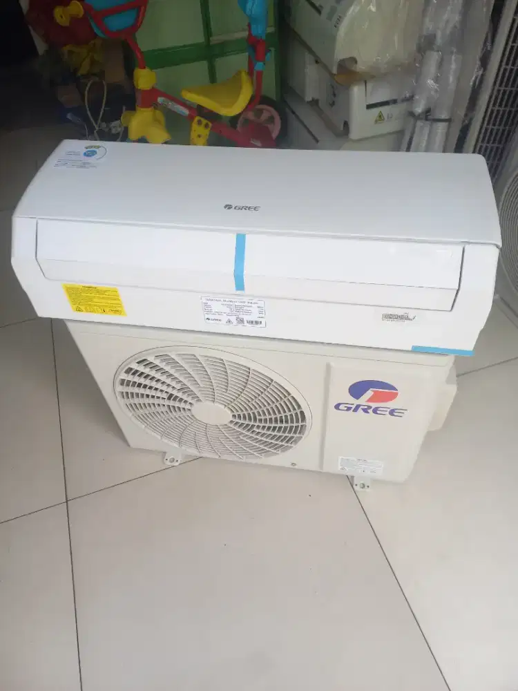 Jual ac 1/2pk GRE r32 produksi 2024 ac blom lma pkek