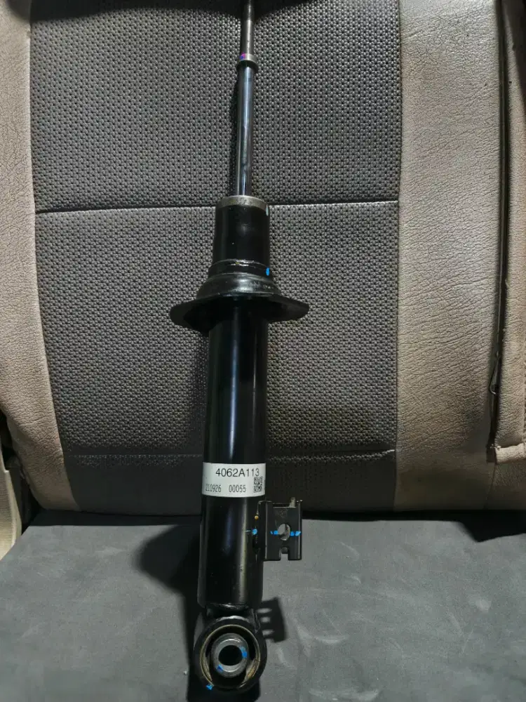 Shockbreaker pajero dakar