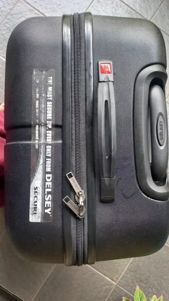 Koper 28 Delsey Paris