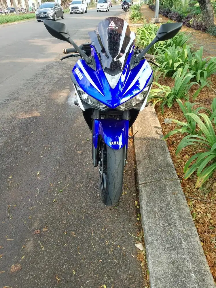Yamaha R25 2014