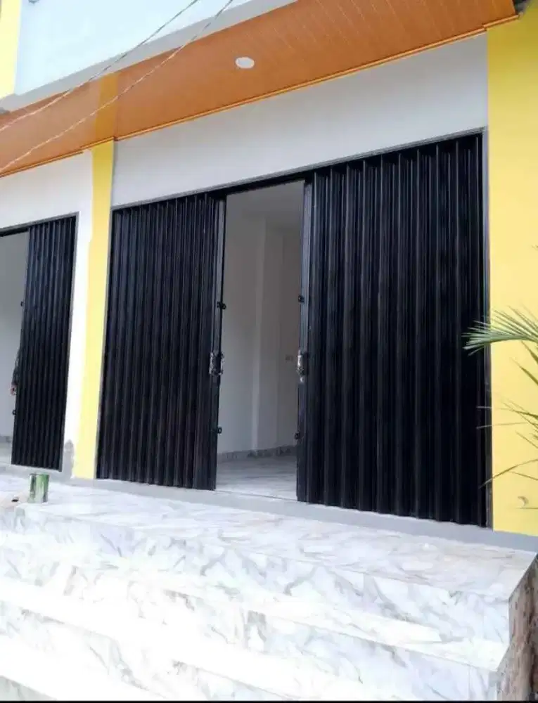 Folding gate pintu ruko/garasi