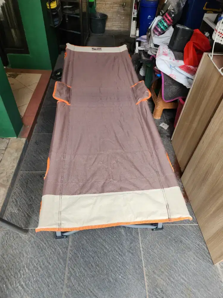 Ace Hardware Tempat Tidur lipat portable, untuk acara klinik, kemping
