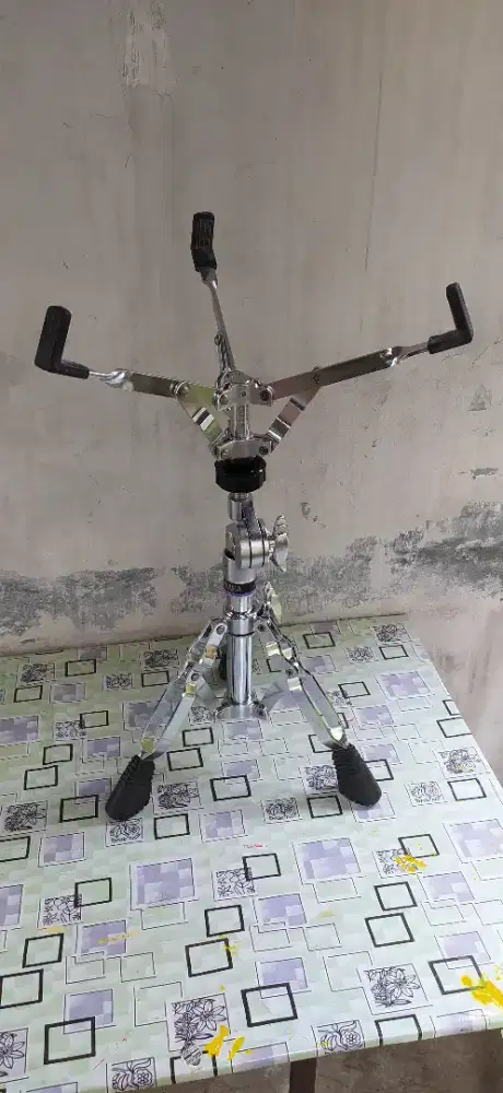 Stand snare Yamaha SS840 istimewa