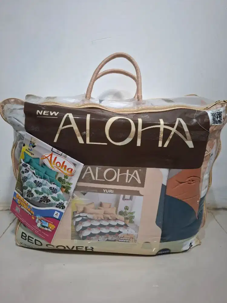 BED COVER MERK ALOHA