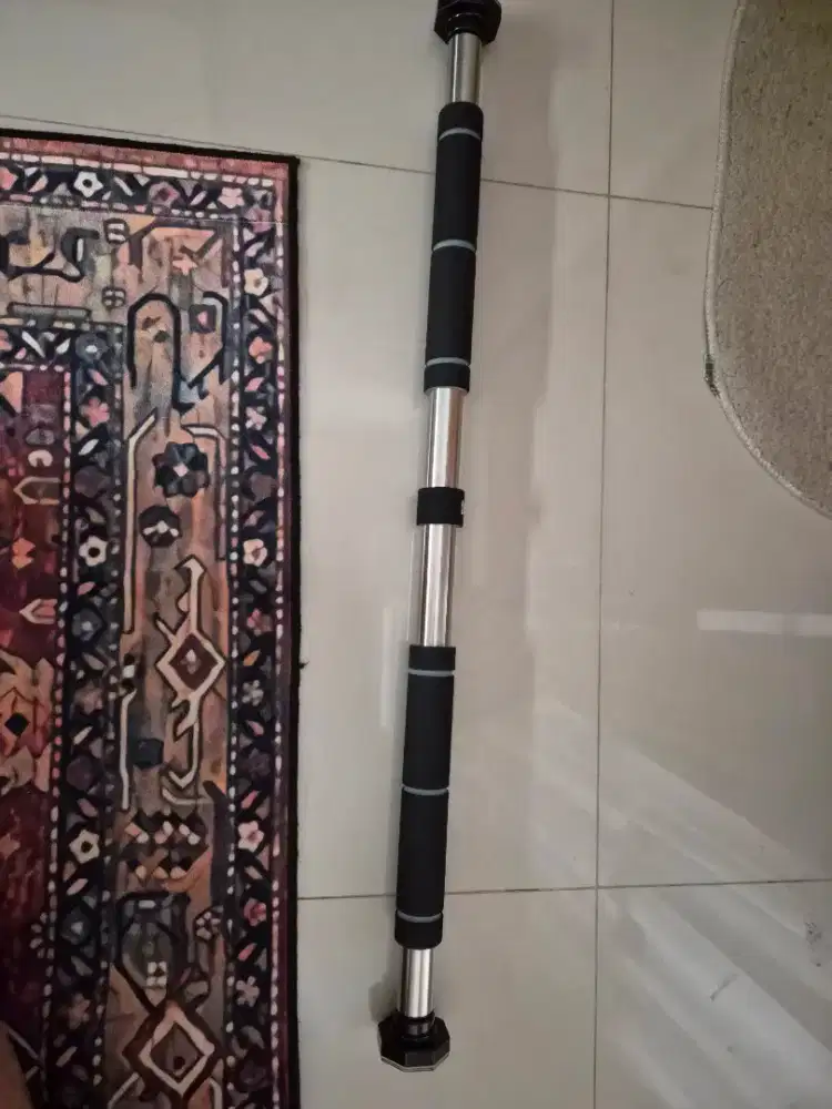 New Pull up bar merk agnite ukuran 80-130cm