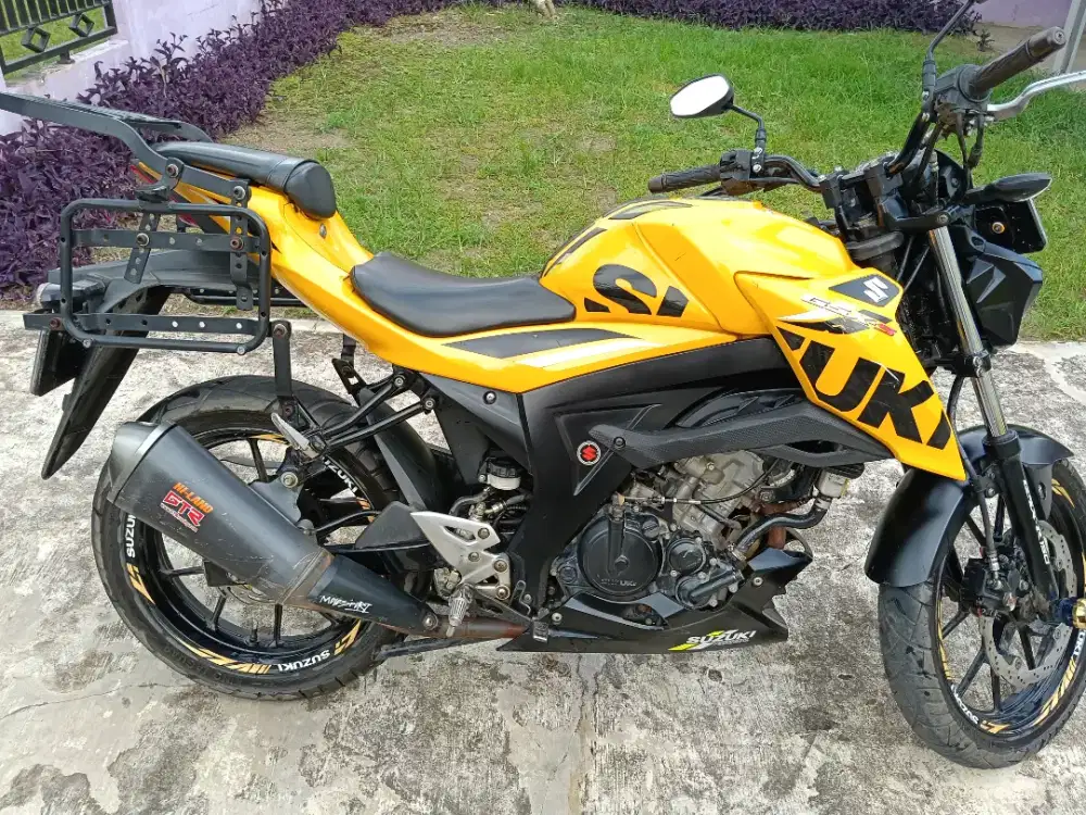 Suzuki GSX S Keyless