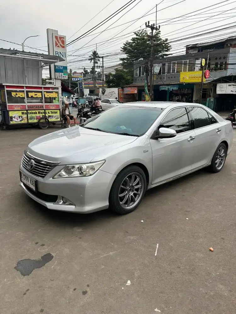 Toyota Camry 2.5 V Th 2013