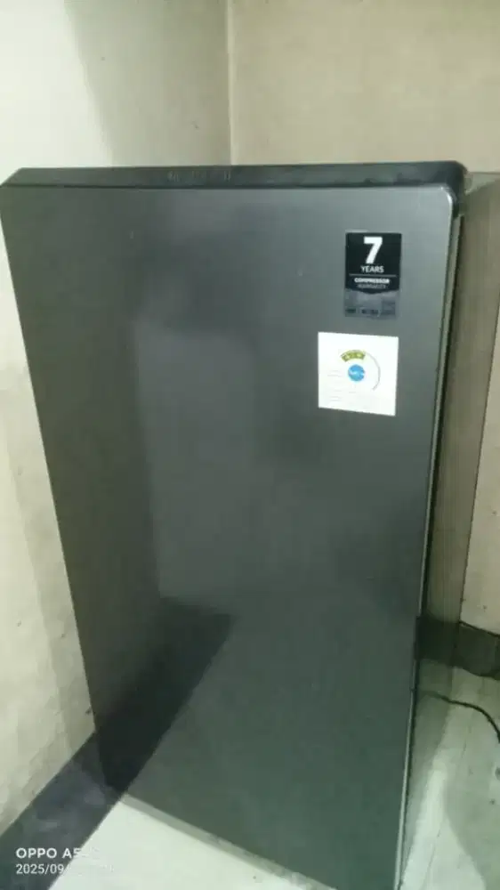 Kulkas 1 Pintu Merk Aqua