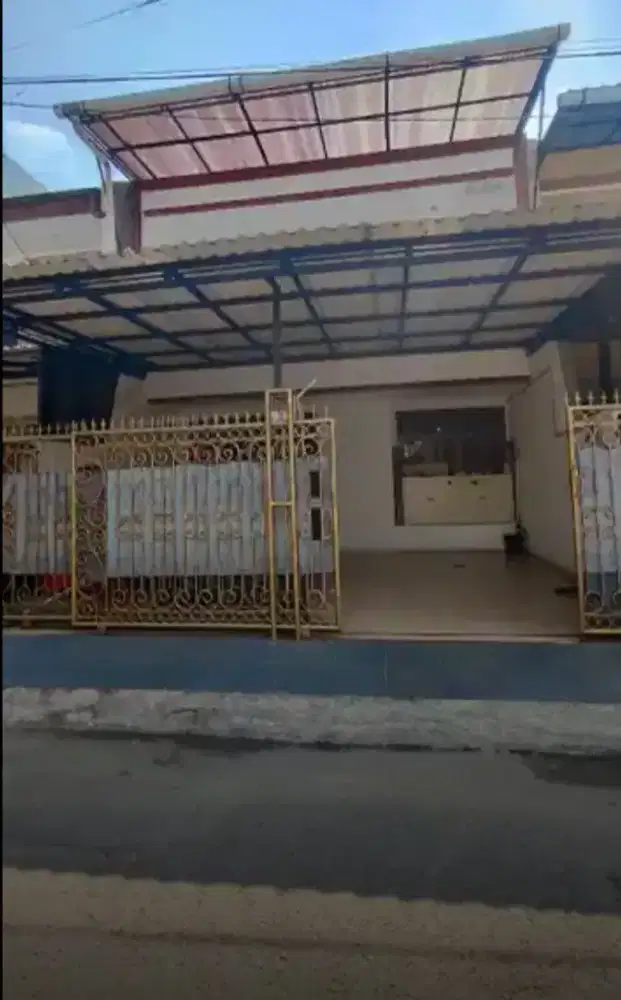 RUMAH MEWAH DI TAMAN MODERN CAKUNG