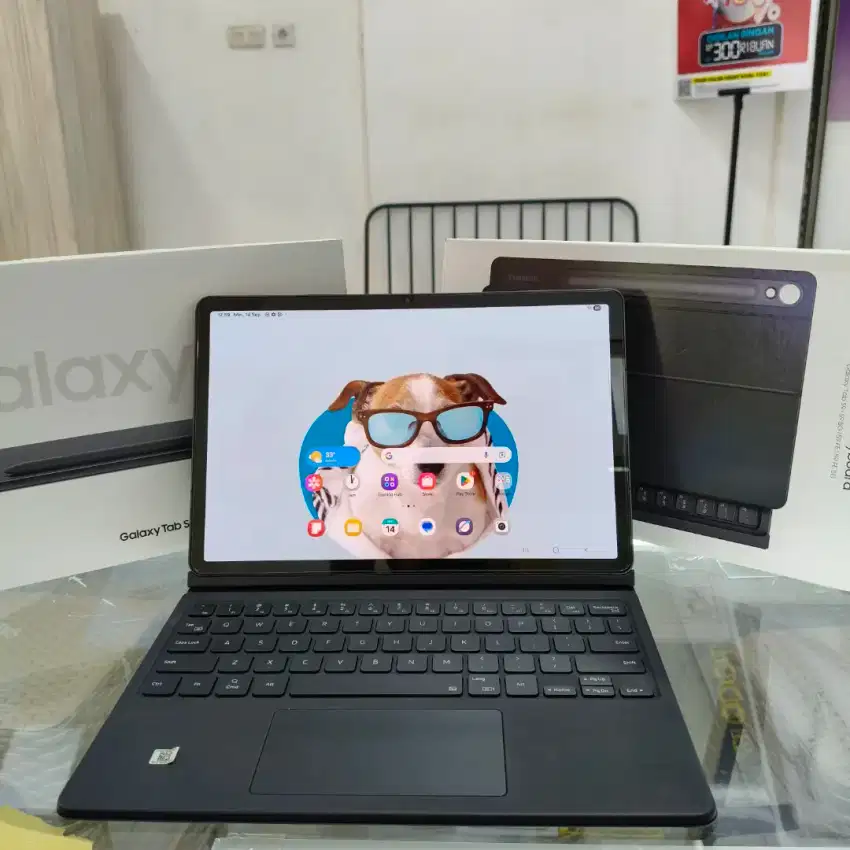 Samsung galaxy tab S9 versi wifi 8/128 include keyboard+pena
