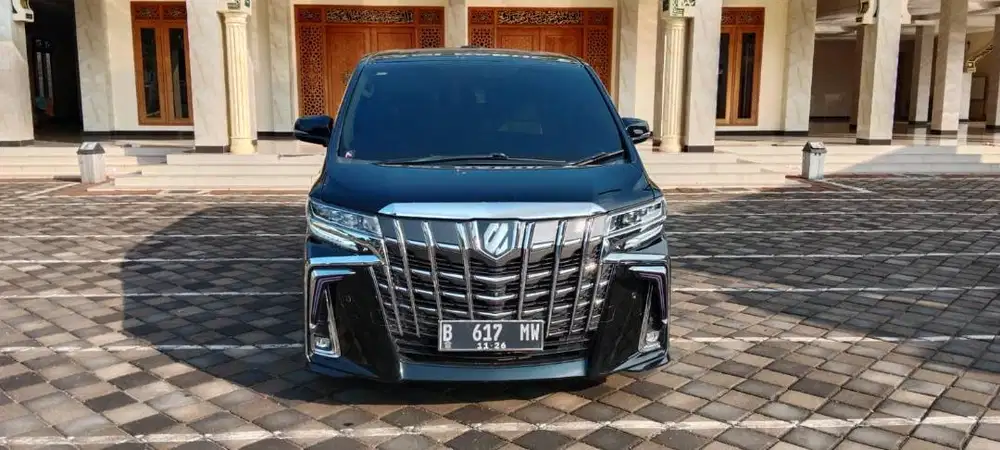 Sewa Mobil Bulanan Untuk Perjalanan Bisnis