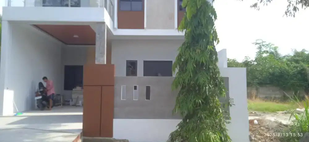 tukang batu dan kayu