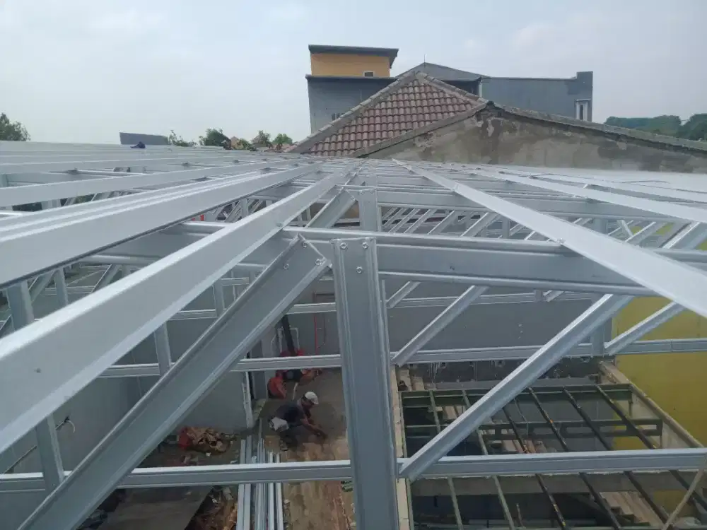 Tukang borong pasang baja ringan