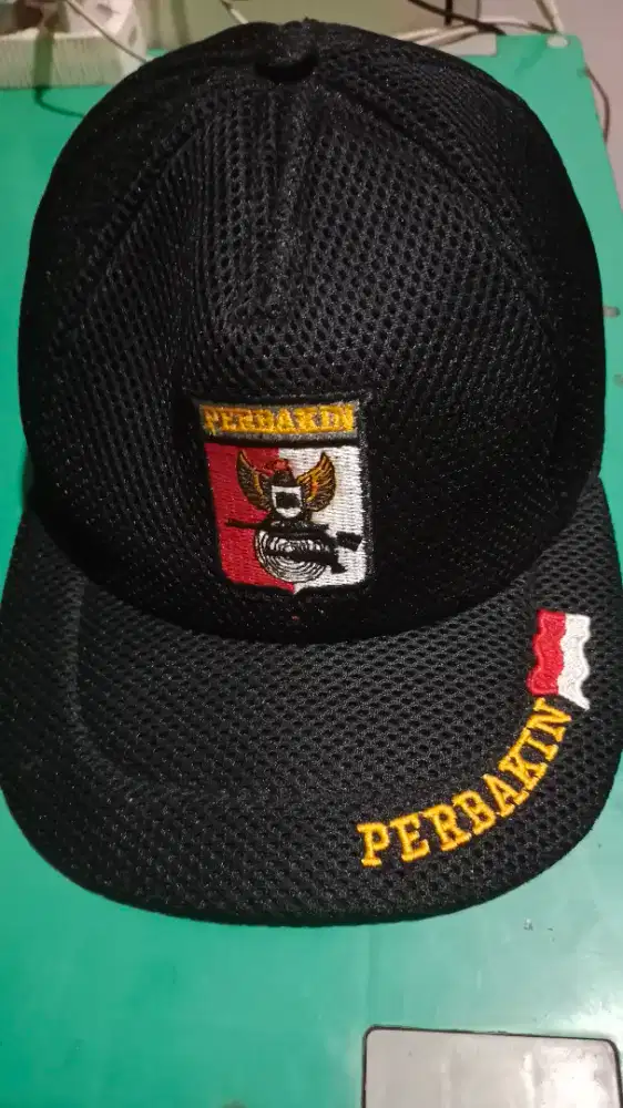 Topi perbakin ori