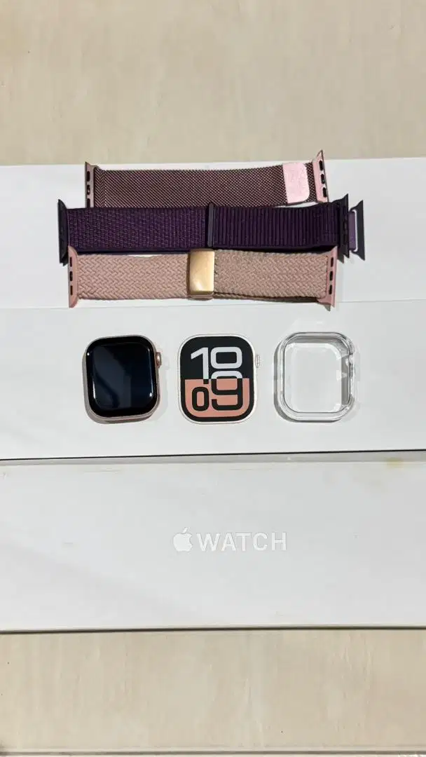 Apple Watch Series 10 with Sport Loop