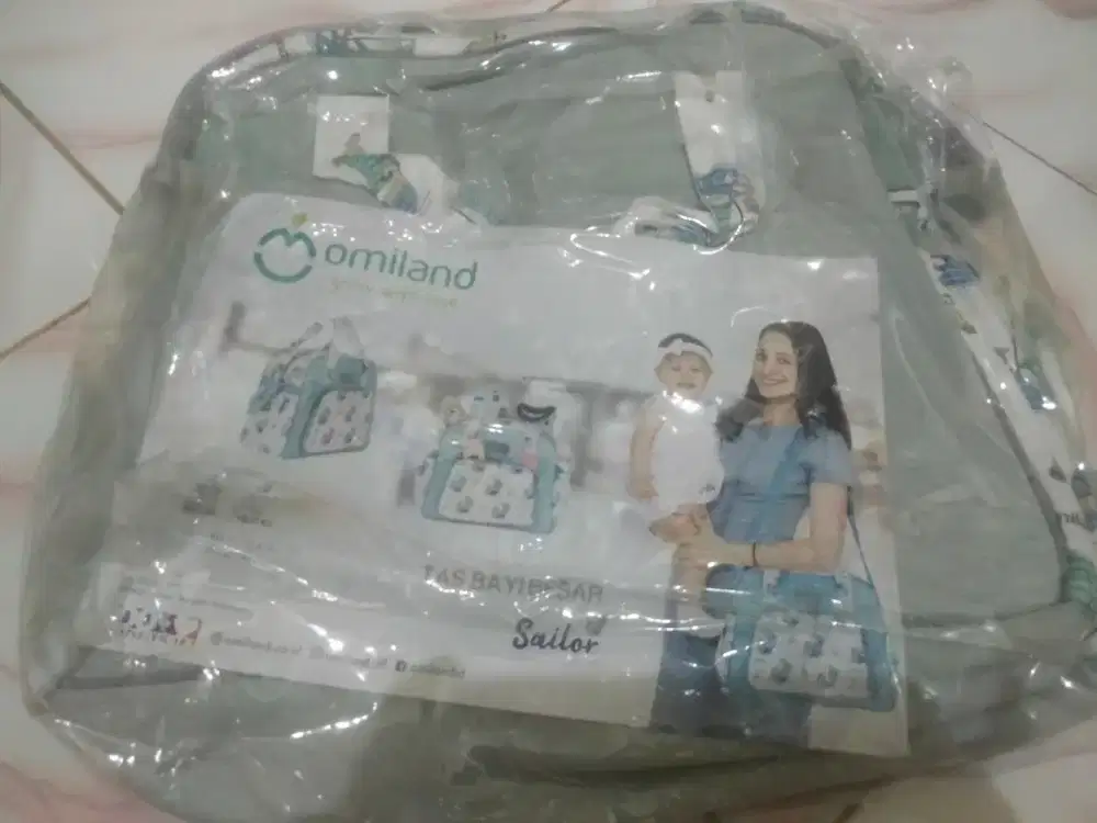 Tas bayi besar OMILAND